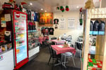 LEASEHOLD - Italian Pizzeria & Cafe, Howlong NSW - 1P0599