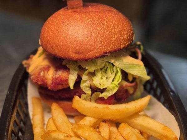 Cosy Cafe/ Restaurant For Sale - Raymond Terrace, NSW - Prime Shopping Centre Location - Weekly Turnover of $20K - Near New Fit-Out