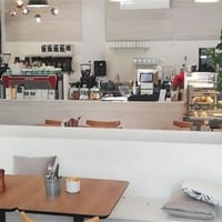 Alfresco 5 Day Cafe Takeaway Prime Corner  Indoor Outdoor Seating  North Sydney image