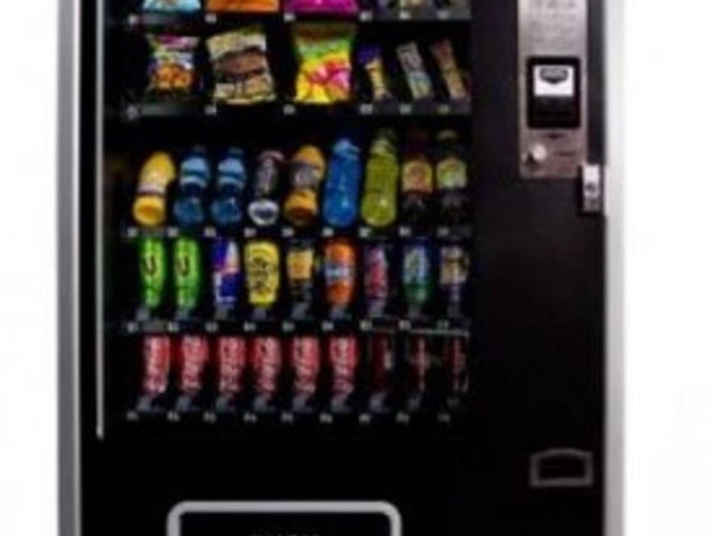 Interactive Vending Machines - Massive Return-on-Investment - Now Serving Healthy-Options plus Major Brands like Coca-Cola and Schweppes -from $50,000, photo 6