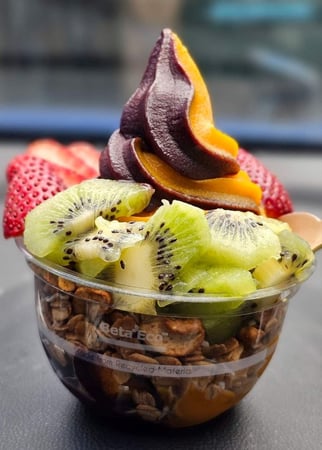 Acai Dessert Bar Busy Main Rd Exposure