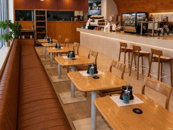 Thriving Licensed Cafe/Coffee for Sale-Mermaid Waters, Gold Coast Location-Annual Turnover: $981,443-Premium Fit-Out-Full Liquor Licence-Secure Lease- primary image