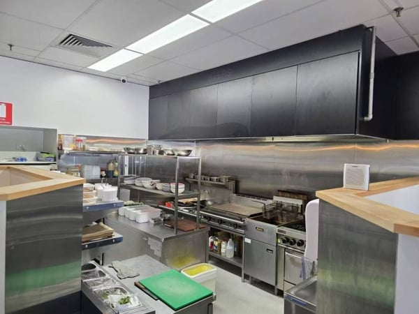 Asian takeaway Business  - Fully Equipped on Main Road