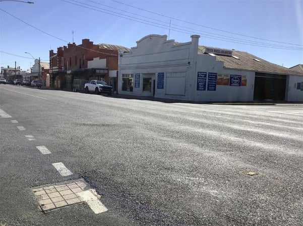Donald Tyre & Exhaust Centre (Plus Freehold Property!)