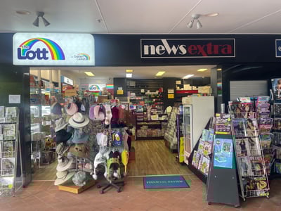 BRISBANE SOUTH NEWSAGENCY/GIFTS/LOTTO  $390,000 plus SAV image