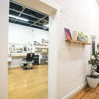Organic and sustainable hair salon image