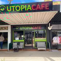 Busy Cafe In Main Street Of Kingaroy image