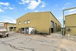 Engine overhaul business & workshop