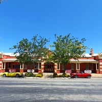 LEASEHOLD - Federal Hotel / Motel, Berrigan NSW - 1P0557 image