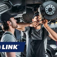Tyre and Mechanical Workshop + Freehold in CQ image