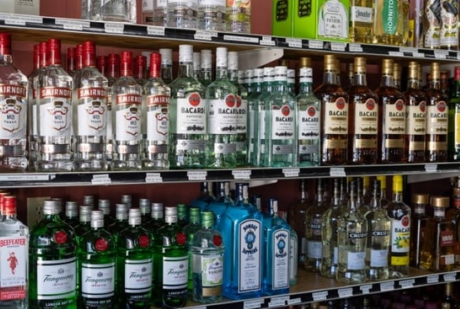 UNDER OFFER - TOP PERFORMING LIQUOR STORE