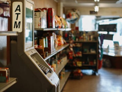 DELI / TAKEAWAY FOOD / TOBACCONIST image