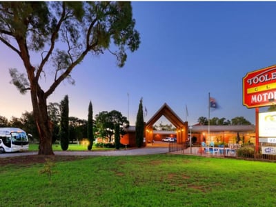 RENOWNED  LEASEHOLD MOTEL -  SWAN HILL  REGION image