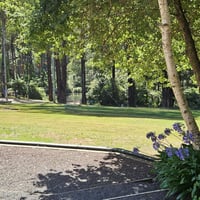 VERSATILE GROUP ACCOMMODATION FACILITY WITHIN 1 HOUR OF MELBOURNE image