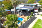 FREEHOLD - Vendor Terms Available - Golden Leaf Motel, Myrtleford VIC - 1P0584