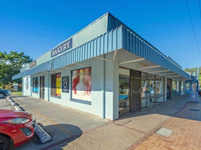 Thriving Family-Owned Bakery in Tourist Village - Iluka image