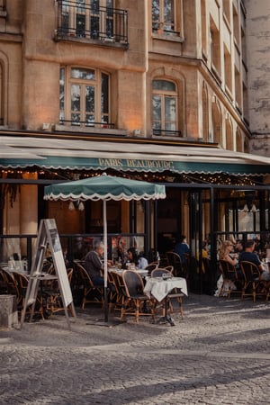 Cafe with Unique Decor - turnkey opportunity with exceptional growth trajectory