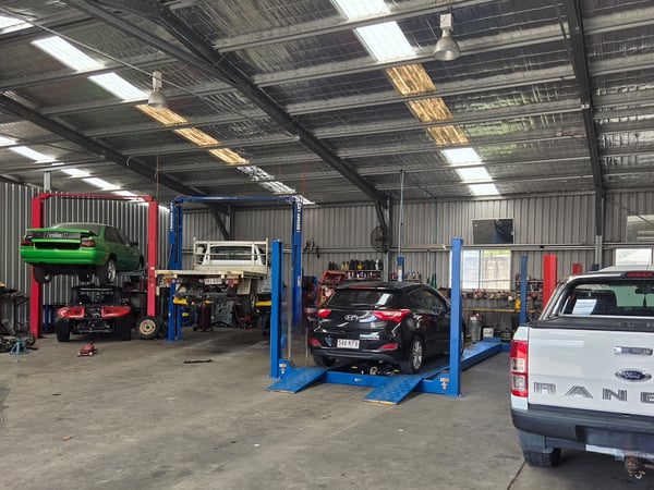 Mechanical and Tyre Shop with Low Owner Hours and Secure Staffing