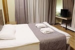 Regional QLD Leasehold Motel - 21 Rooms with Restaurant