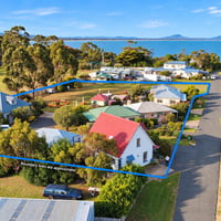 Rare East Coast Tasmania Profitable Accommodation Villas Cottages Separate DA Lots Sea Change Opp image