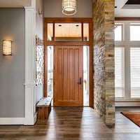 Long Est Iconic Brand Under Management Manufacture/Install image