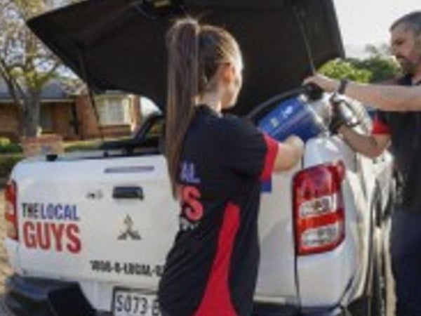 The Local Guys Cleaning - Income Guarantee of $2000 per week!
