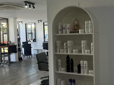 Affaire de Hair Salon - Townsville image