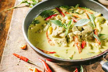 Thai Restaurant * Tkg $5 , 000pw * 6 Nights * [2103232]