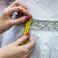 Clothing Alteration * Prime Location * High Profit Margins [2403013] image