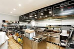 Retail/Cafe shop  on the main road for lease