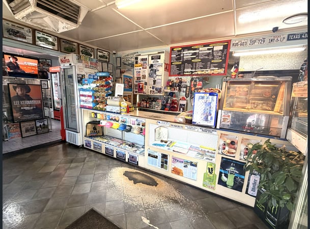 Freehold Service Station, Takeaway & 3-Bed Home on 1 Acre – Texas QLD, photo 4