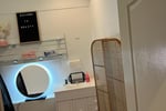 Spacious Hair Salon with Beauty Room in Prime Doncaster East Location