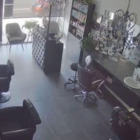 High-Growth Hairdressing Business for Sale-Prime Chelsea, Victoria-Bayside Shopping Strip Location-Impressive Turnover: 6000 weekly-Equipment Included image