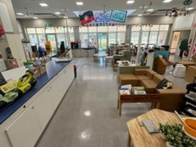 Rewarding Commercial Cleaning Franchise for Sale - Prime Sydney Location - Turnover $150,000 - Fully equipped - Long-term Contract - Training & Suppor image