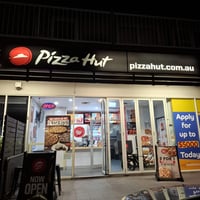 PIZZA HUT image
