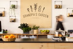 THRIVING ORGANIC SUPERMARKET, HEALTH STORE, APOTHECARY & WELLNESS HUB