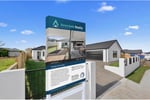 35094 - Leading Real Estate Signboard Franchise - Caroline Springs