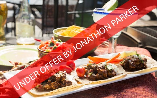 UNDER OFFER - INSTITUTION MEXICAN RESTAURANT