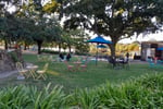 Busy Lakeside Cafe in a Tourist Location - Ararat, VICTORIA