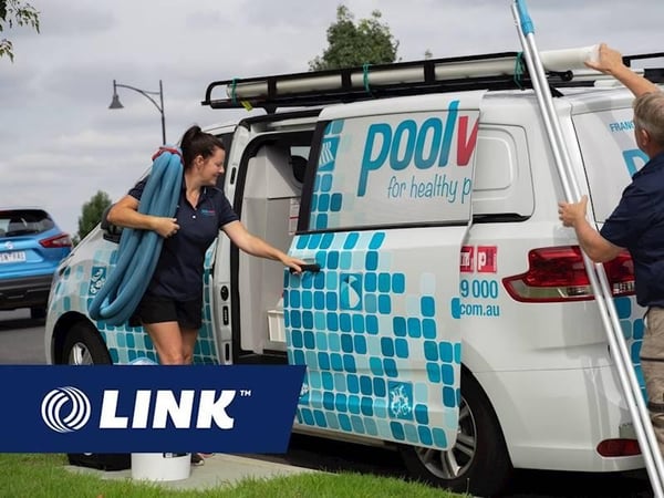 Dive into Australia\'s leading Pool Service Franchise