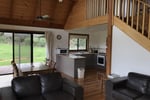 HOLIDAY COTTAGES, COASTAL, MOTEL