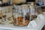 Wholesaler/Distributor & National Online Supplier of Desserts/Confectionery/Snacks/Healthy Treats #431