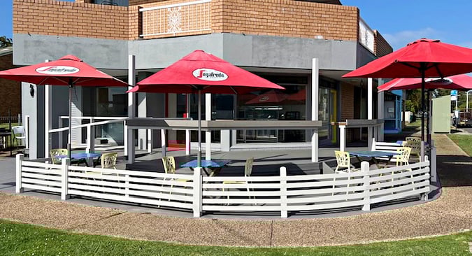 Prime Waterfront Eatery - Newly Renovated and Ripe for Expansion