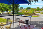 LEASEHOLD - Gardens Lake Cafe, Ararat VIC - 1P0617