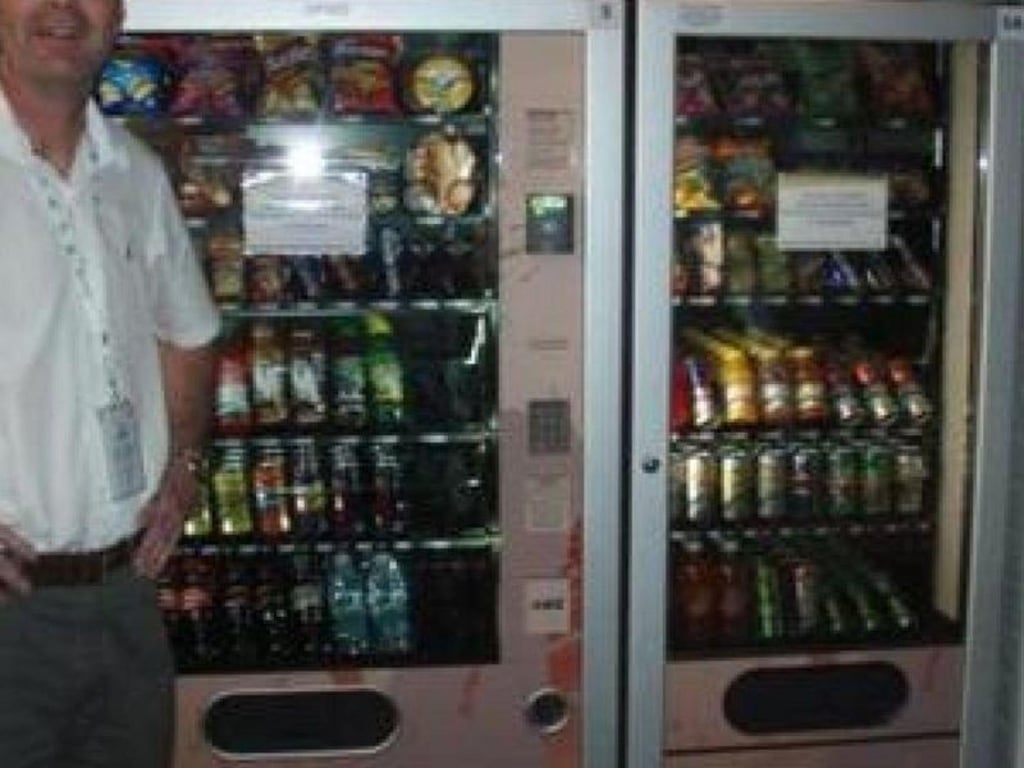 Interactive Vending Machines - Massive Return-on-Investment - Now Serving Healthy-Options plus Major Brands like Coca-Cola and Schweppes -from $50,000, photo 4