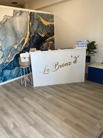Turnkey Automated Tanning Salon and Beauty Space