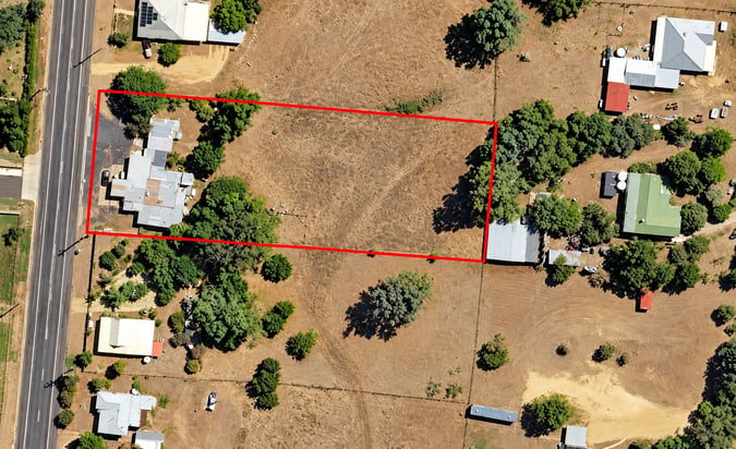 Freehold Service Station, Takeaway & 3-Bed Home on 1 Acre – Texas QLD, photo 2