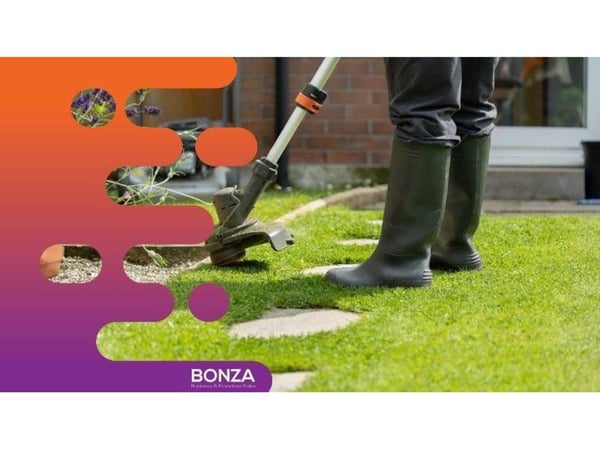 36196 Thriving Lawn & Garden Maintenance Business  Flexible & Profitable