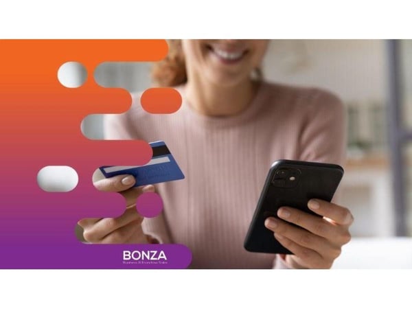 35612 AMAZING OPPORTUNITY - $1 + STOCK - WOMEN\'S ONLINE RETAILER