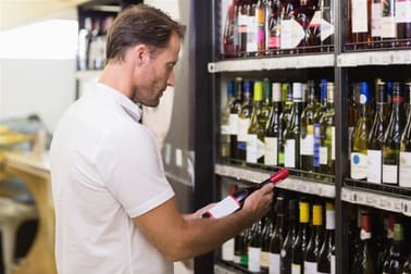 Delightful Bottle Shop in a Busy Shopping Centre in Melbourne\'s South East Area - Ref: 16848
